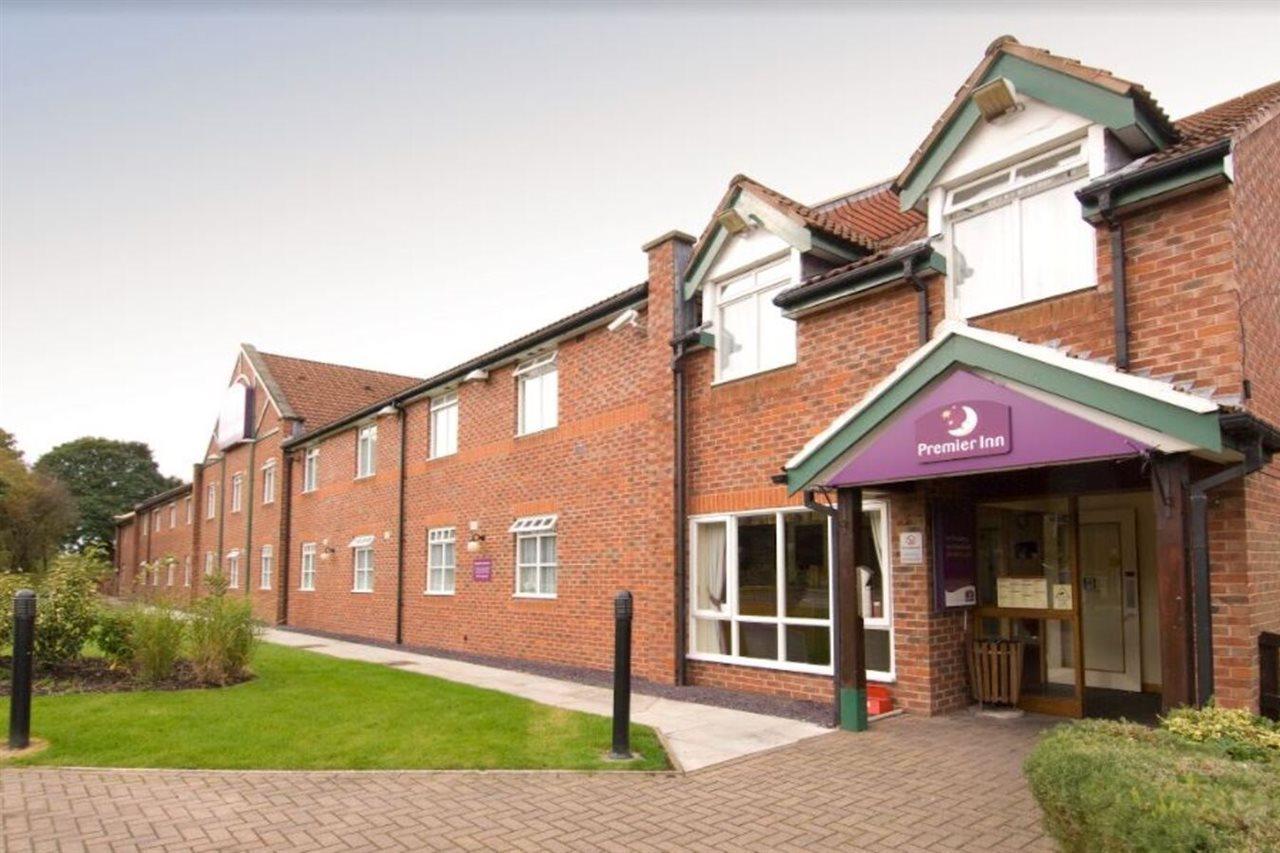 Premier Inn Runcorn Exteriör bild