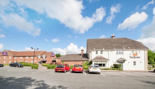 Premier Inn Runcorn Exteriör bild